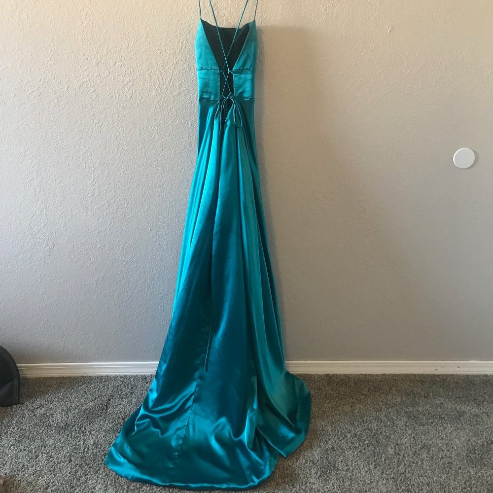 Formal-Prom Dress - Picture 4 of 4